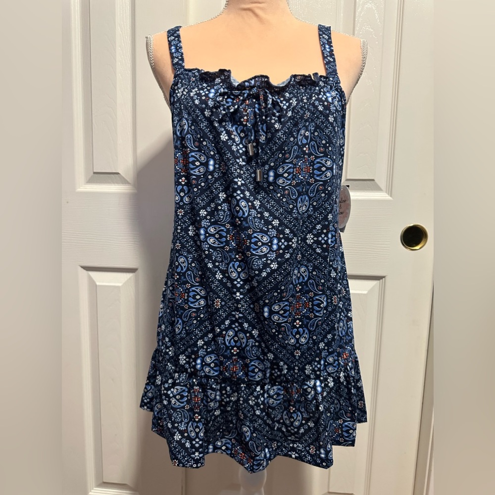 Harlow & Rose Sleeveless Peplum Top